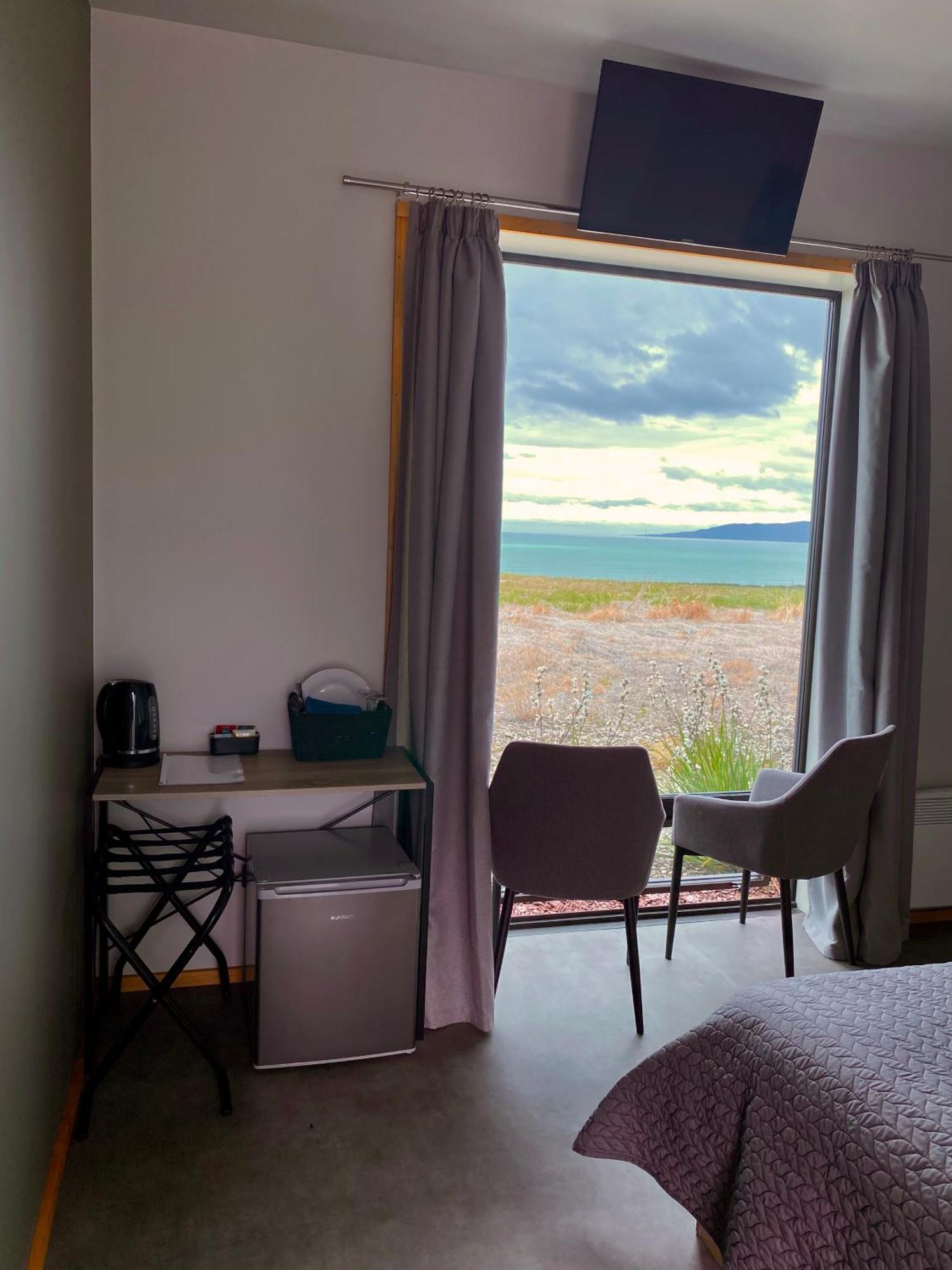 “The Cliffs” Humpridge View Motels Tuatapere Exterior foto